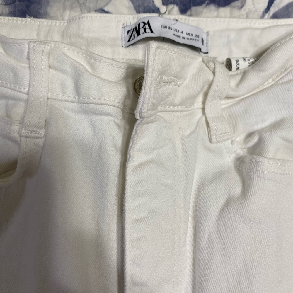 Zara Crisp White Jeans